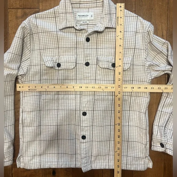 Abercrombie Heavyweight 4 Pocket Flannel Over Shirt Shacket Size Medium - Picture 2 of 4